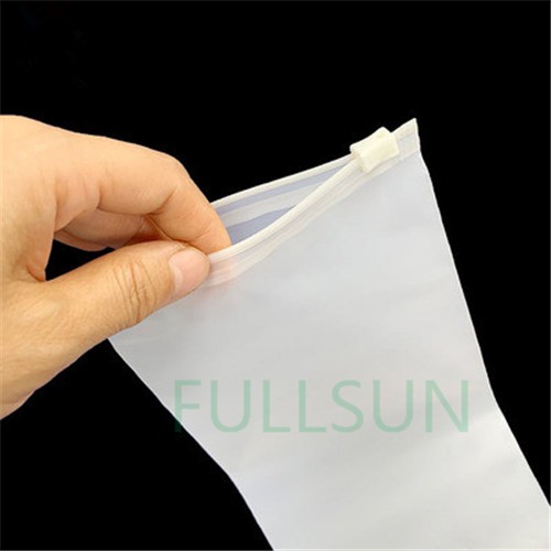 Biodegradable Plastic clothes zipper bags